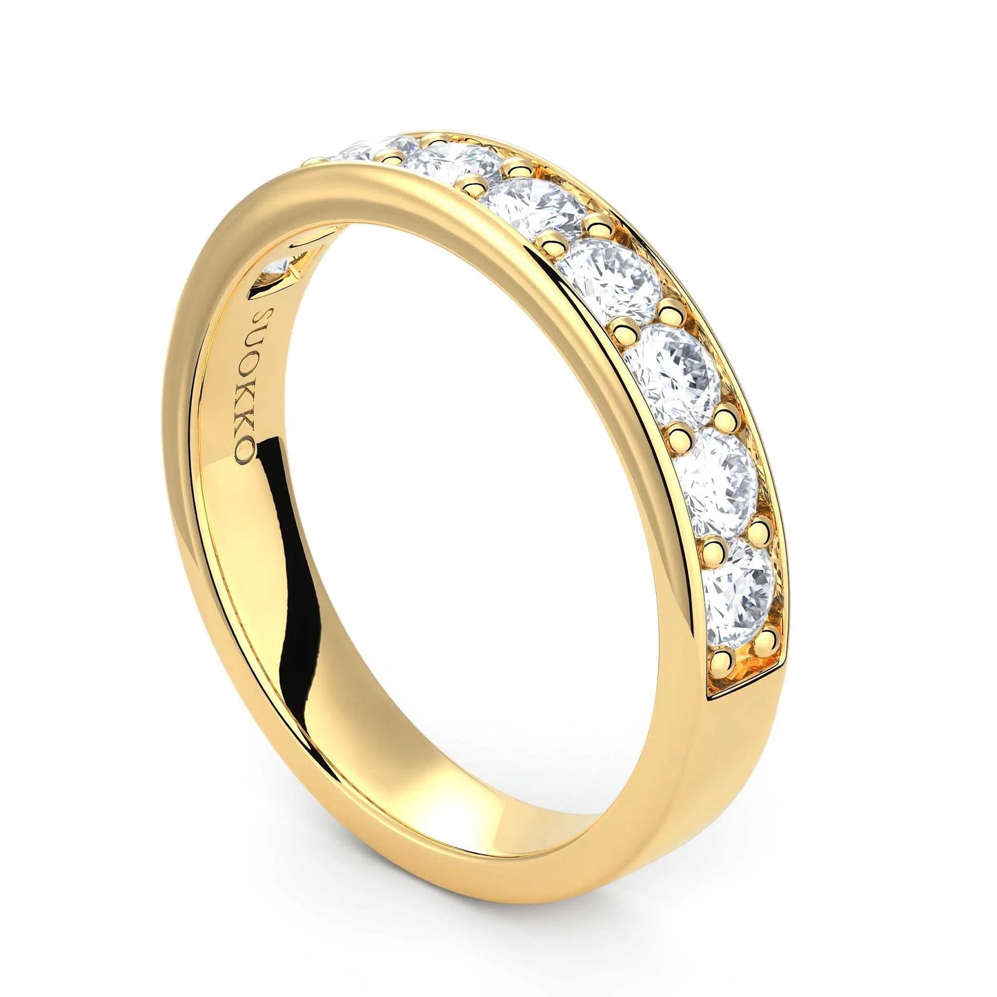 Suokko Timanttikorut -timanttisormus keltakultaa, jossa istutettuna 9 timanttia. Tuotekoodi KR10590A2