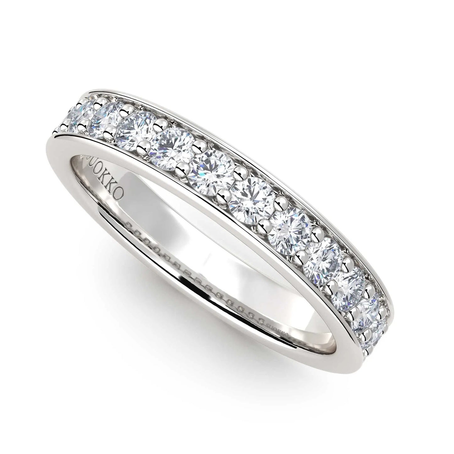 Suokko Timanttikorut -timanttisormus valkokultaa, jossa istutettuna 14 timanttia. Tuotekoodi KR10590A