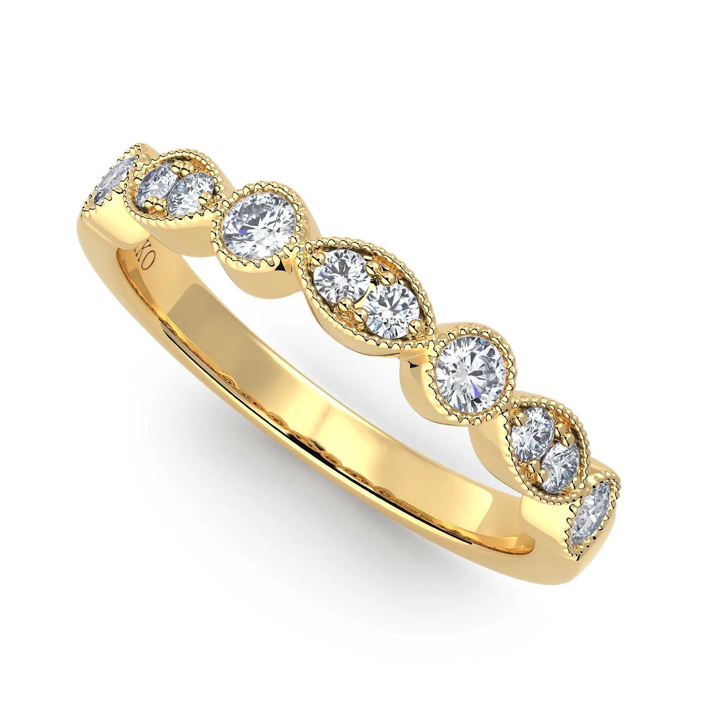 Suokko Timanttikorut -timanttisormus keltakultaa, jossa istutettuna 10 timanttia. Tuotekoodi KR17040A2