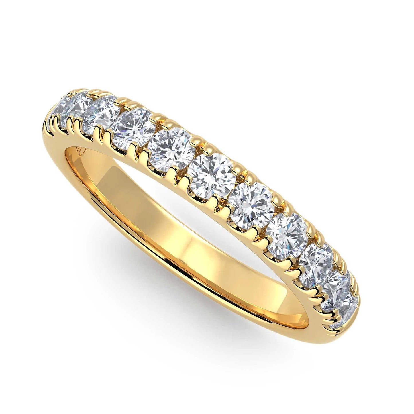 Suokko Timanttikorut -timanttisormus keltakultaa, jossa istutettuna 11 timanttia. Tuotekoodi KR17282B45A3