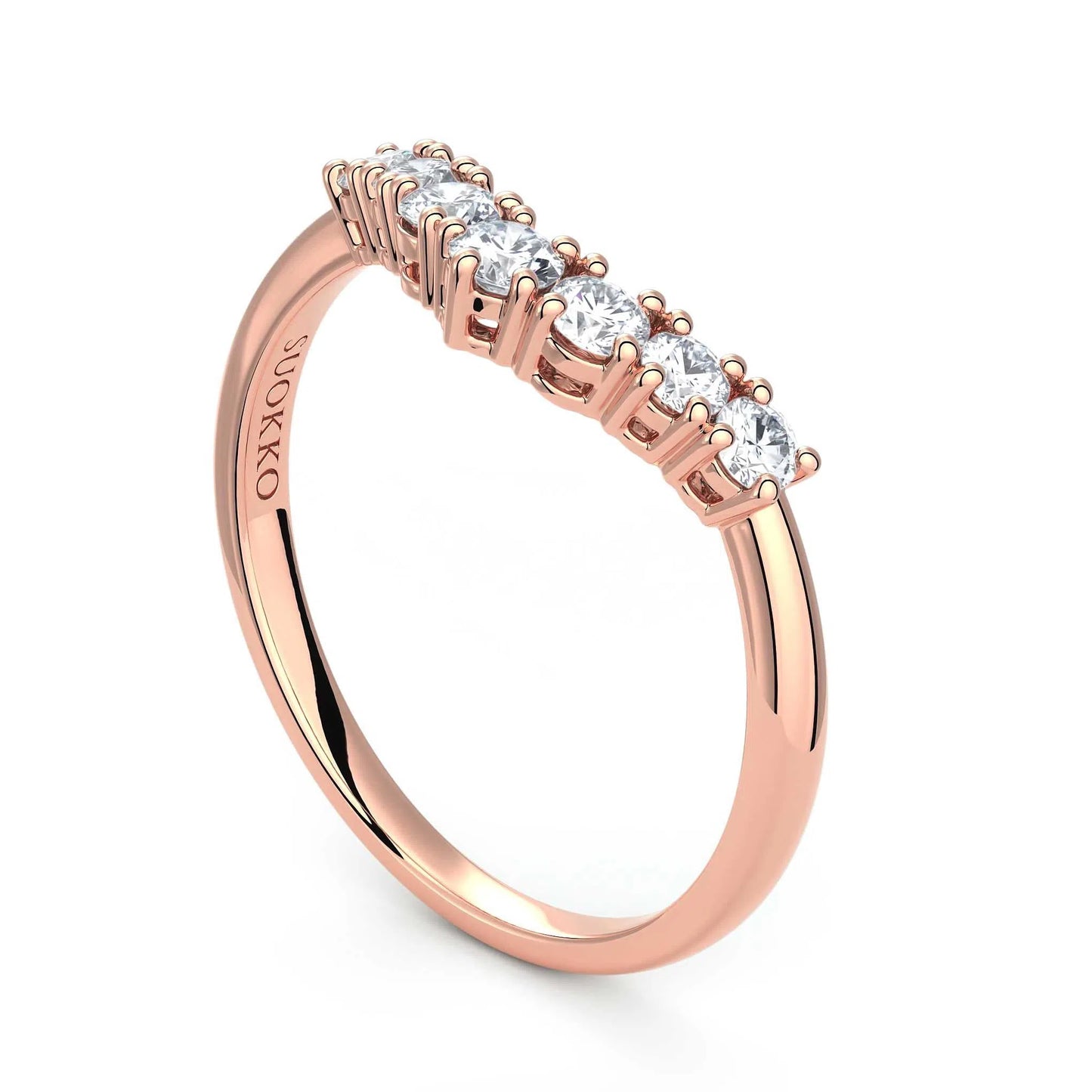 Suokko Timanttikorut -timanttisormus rosakultaa, jossa istutettuna 7 timanttia. Tuotekoodi KR18131B80A