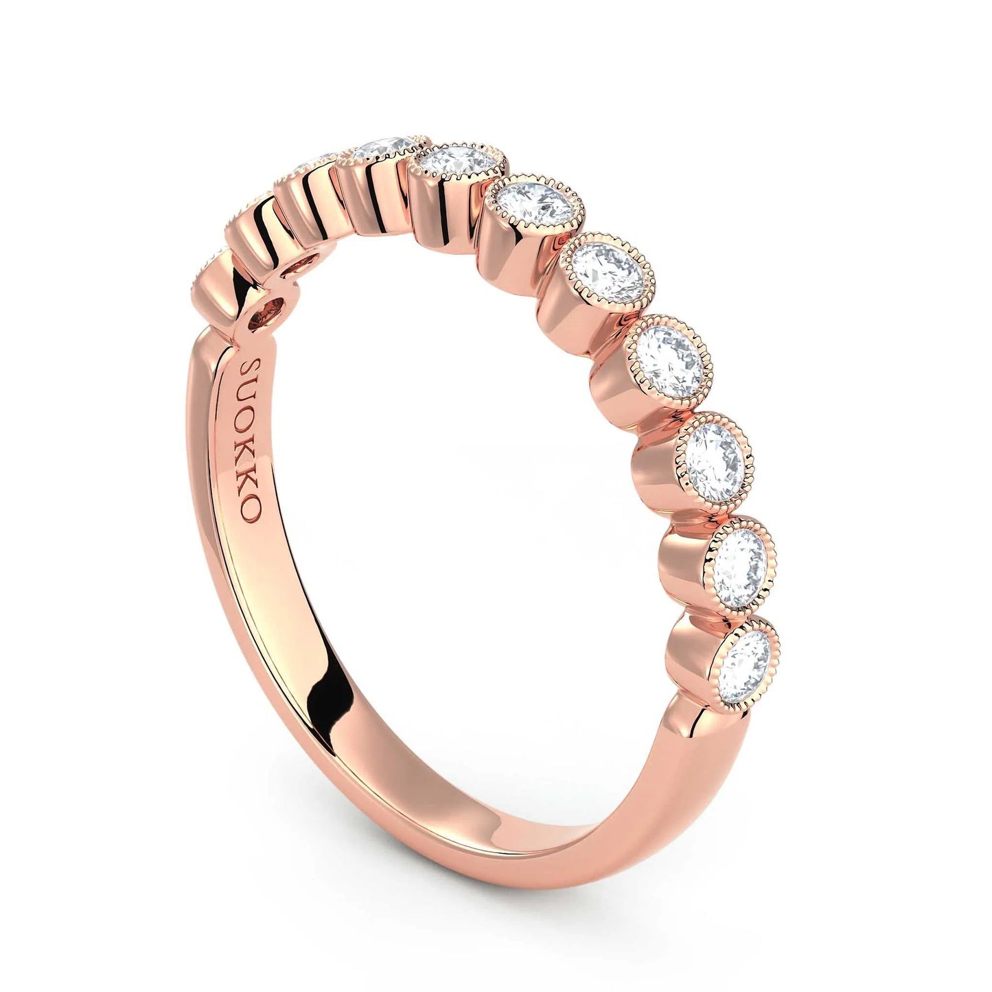 Suokko Timanttikorut -timanttisormus rosakultaa, jossa istutettuna 11 timanttia. Tuotekoodi KR18473