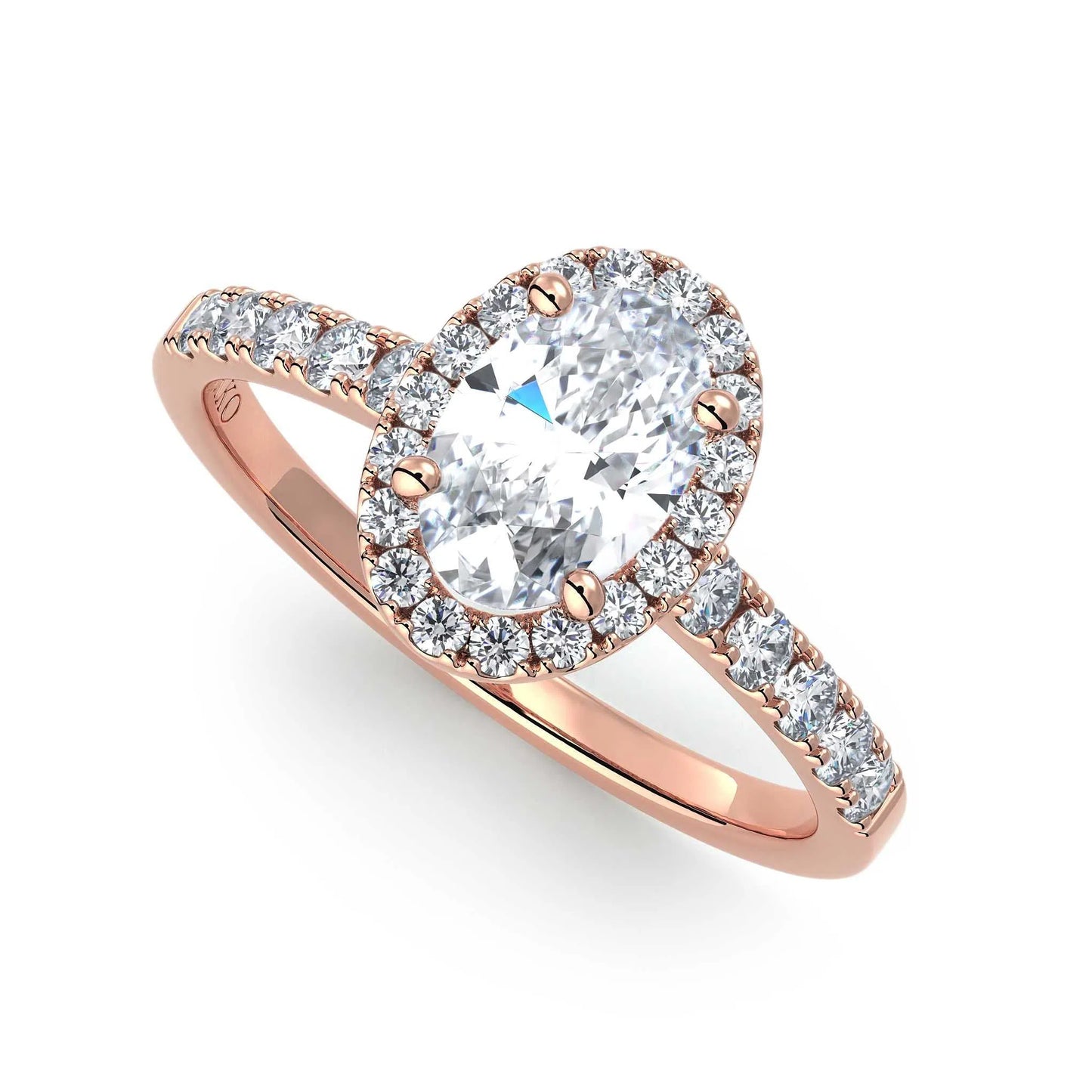 Suokko Timanttikorut -timanttisormus rosakultaa, jossa istutettuna 29 timanttia. Tuotekoodi KR18630OV7.5X5