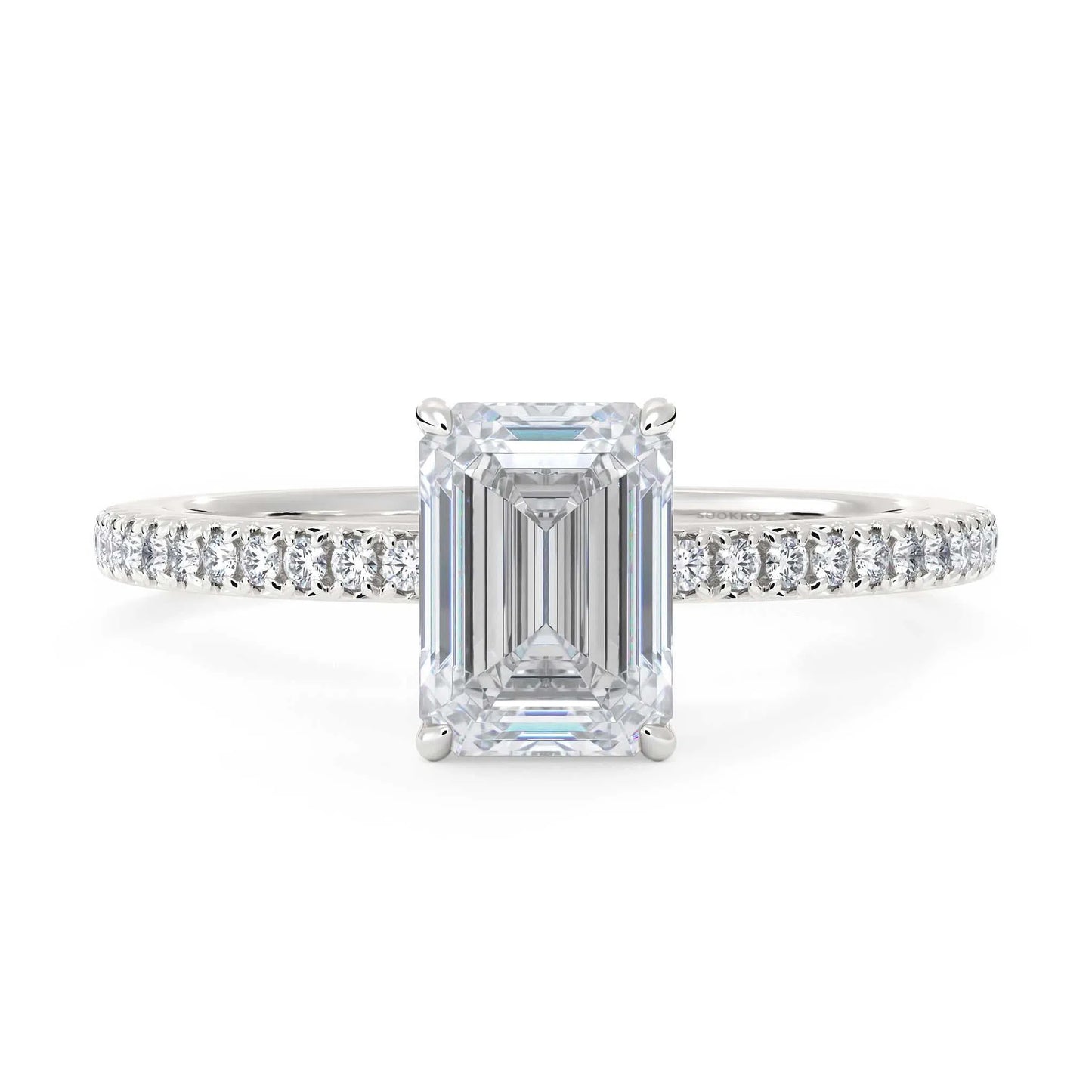 Suokko Timanttikorut -timanttisormus valkokultaa, jossa istutettuna 25 timanttia. Tuotekoodi KR19037EC100