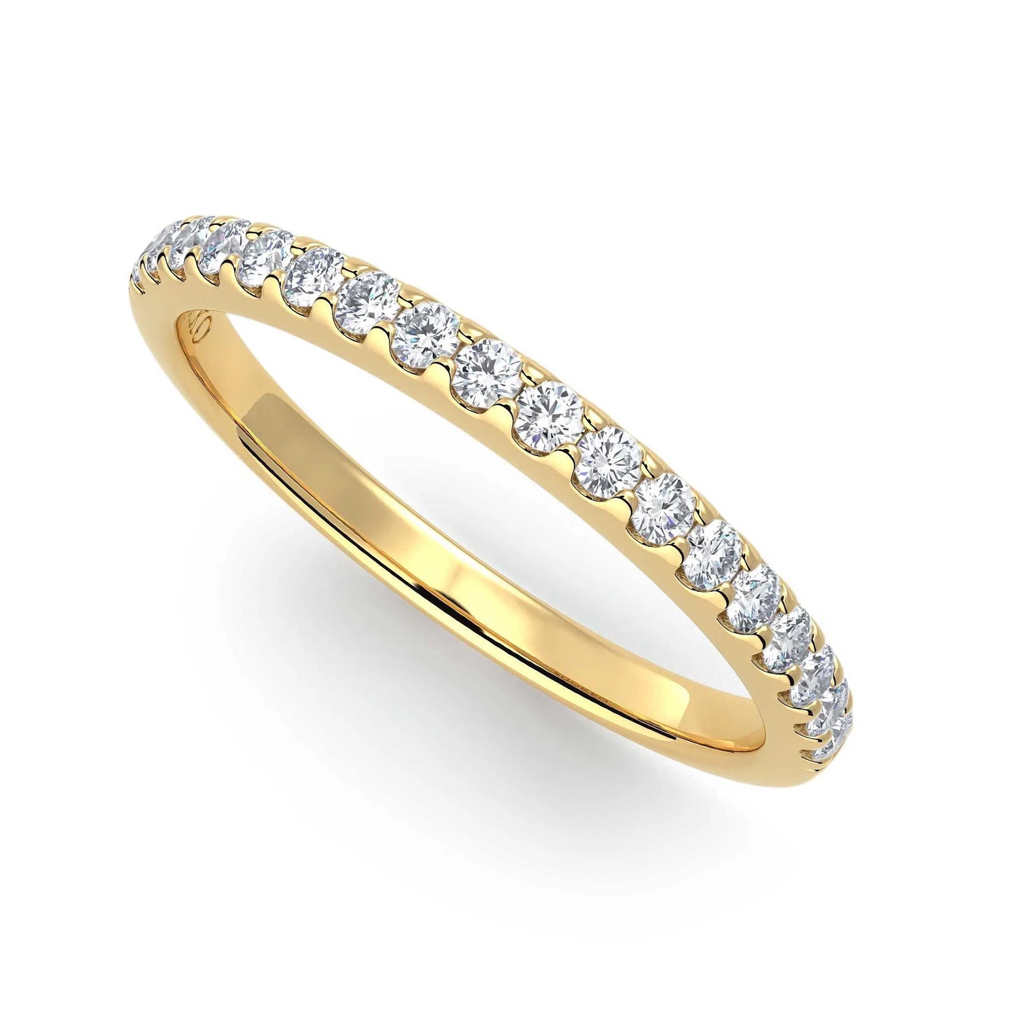 Suokko Timanttikorut -timanttisormus keltakultaa, jossa istutettuna 18 timanttia. Tuotekoodi KR19389B