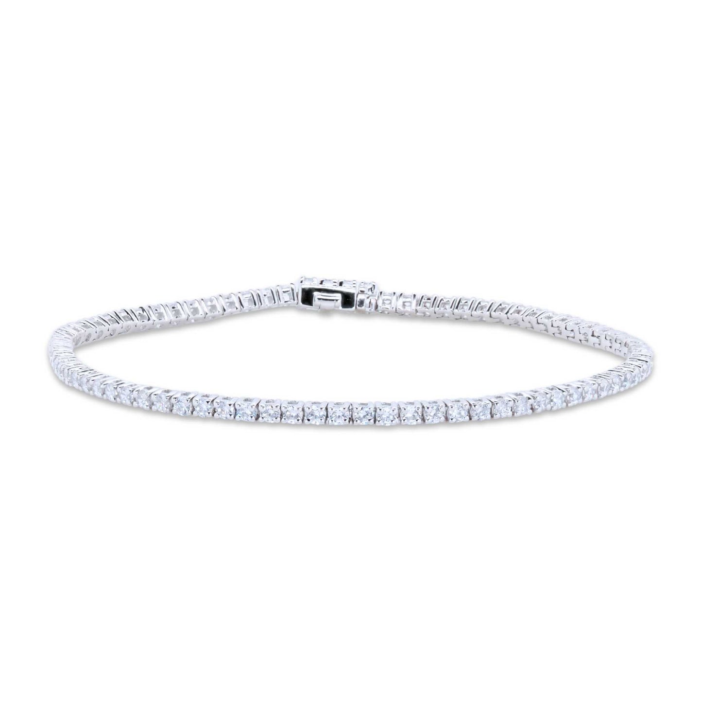 Suokko Timanttikorut -rannekoru valkokultaa, jossa istutettuna alkaen 71 timanttia. Tuotekoodi ST300