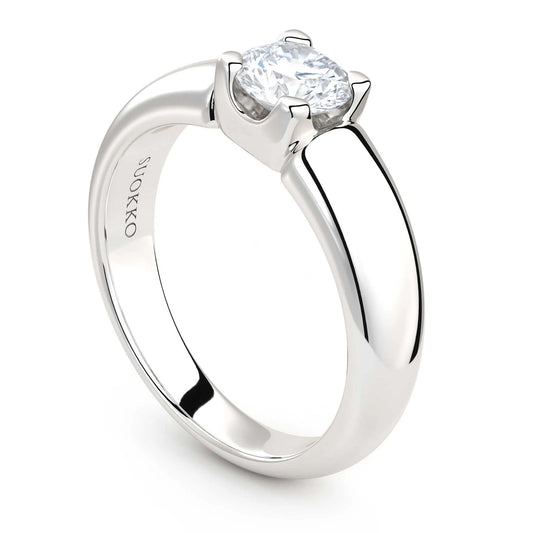 Suokko Timanttikorut -timanttisormus valkokultaa, jossa istutettuna yksi timantti. Tuotekoodi KR09165BR60