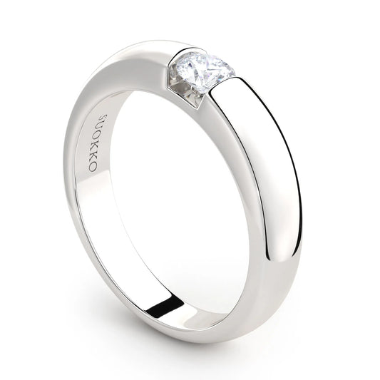 Suokko Timanttikorut -timanttisormus valkokultaa, jossa istutettuna yksi timantti. Tuotekoodi KR09167BR23A