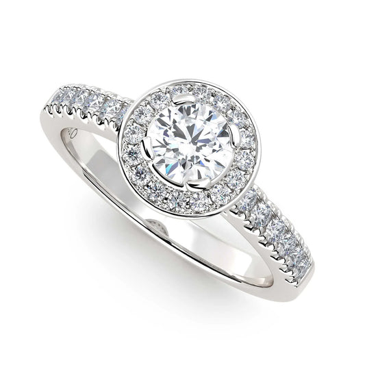 Suokko Timanttikorut -timanttisormus valkokultaa, jossa istutettuna 31 timanttia. Tuotekoodi KR14440BR50A