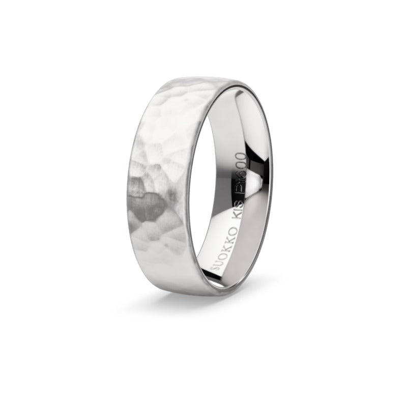 Aarni – platinainen sormus, edestä