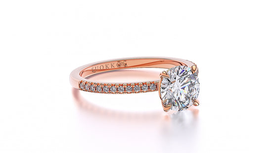 Suokko Timanttikorut -timanttisormus ruusukultaa, jossa istutettuna 23 timanttia. Tuotekoodi SR002BR150