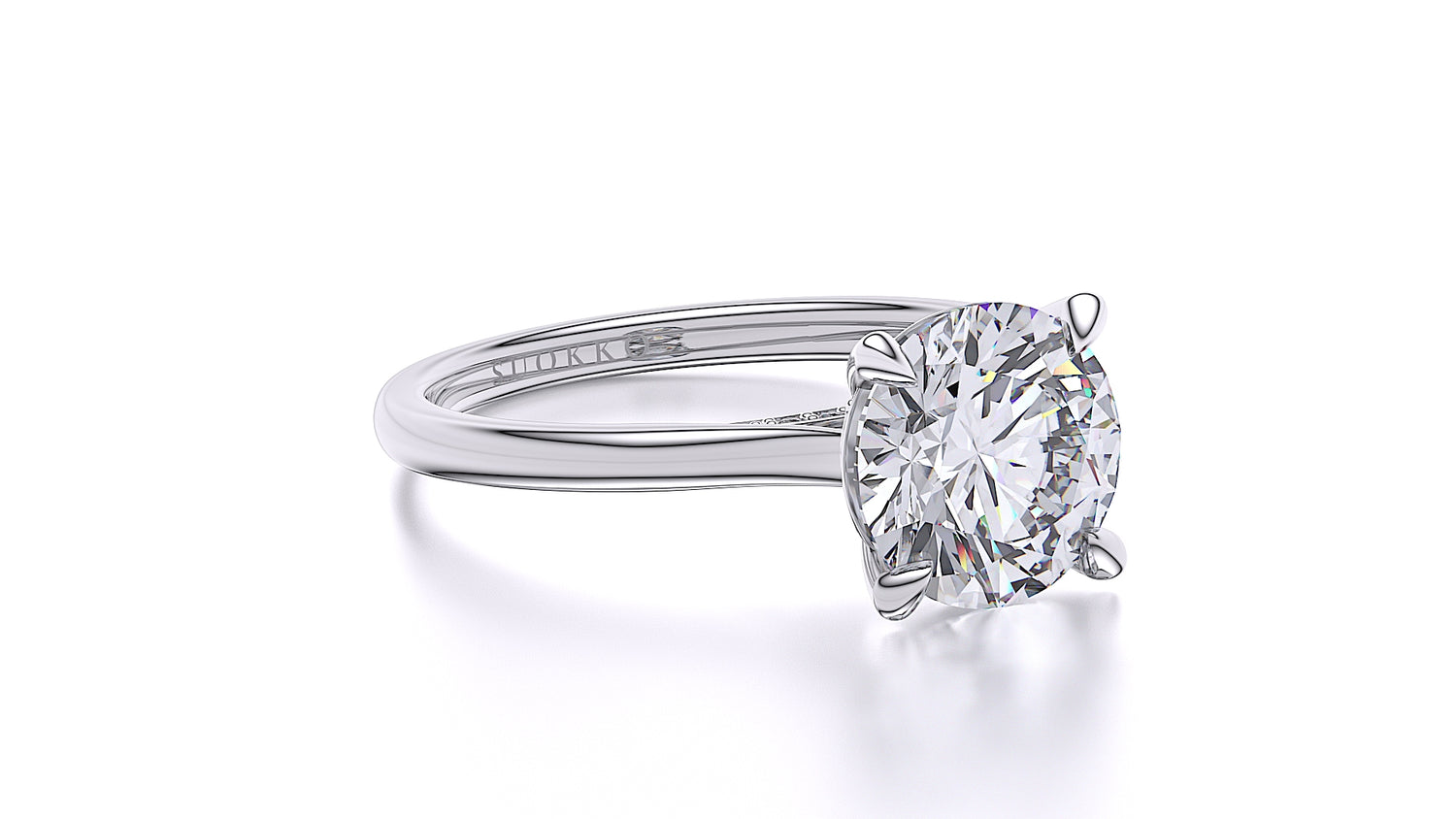 Suokko Timanttikorut -timanttisormus valkokultaa, jossa istutettuna 25 timanttia. Tuotekoodi SR222BR300